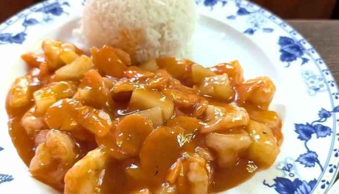 Cinska Restaurace Xi Hu Jidlo A Piti - Dukelská 2187