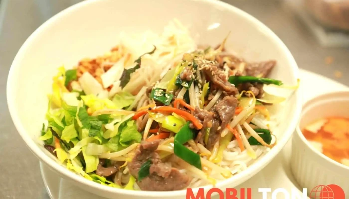 Com -    Asian Fusion Vermicelli - Paroubkova 67