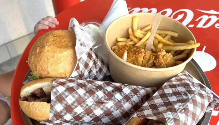 Country Bistro - Javorová 1094