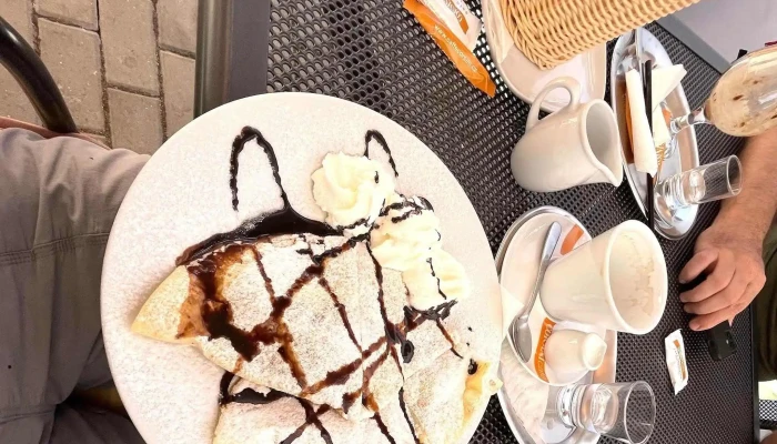 Cukrarna A Kavarna La Mija Recenze - Plzeňská