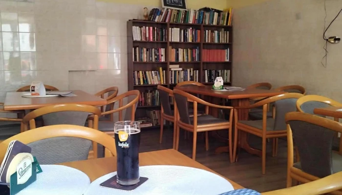 Cukrarna A Kavarna La Mija Restaurace - Plzeňská