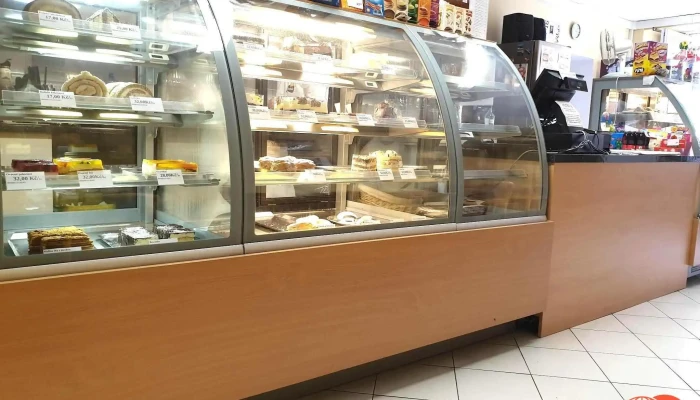 Cukrarna A Kavarna La Mija Vzhled A Atmosfera - Plzeňská