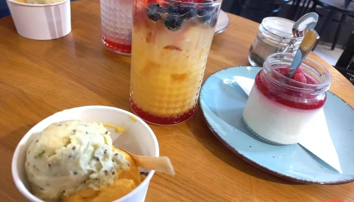 Cukrarna Cafe Ignac Jidlo A Piti - Masarykovo Nám. 110