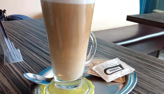 Cukrarna Family Cafe Caffe Latte - Nám. T. G. Masaryka 30