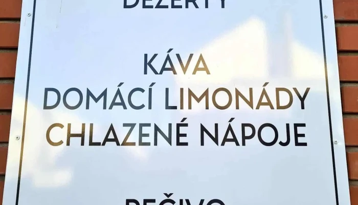 Cukrarna Plna Krabice Menu - Osvoboditelů 2671