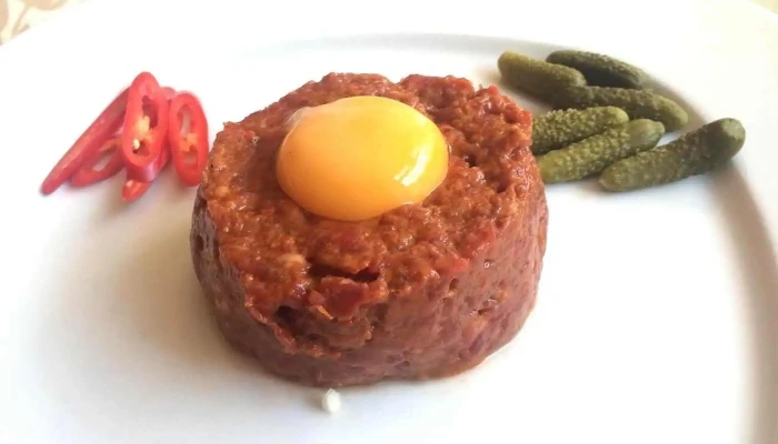 Divadelni Restaurace Rakovnik Tatarsky Biftek - Na Sekyře 2377
