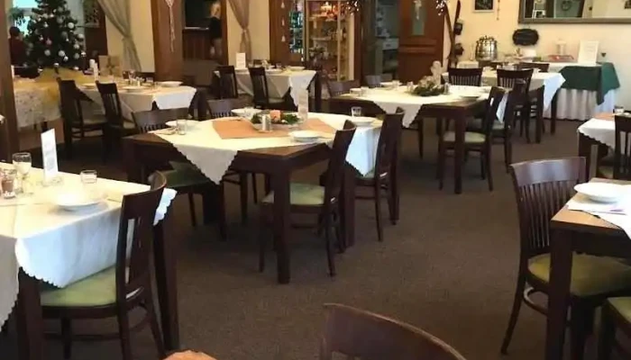 Ep. Restaurace Záhumení - B. Němcové 1720