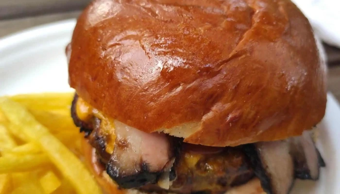 Food Truck U Lukase Recenze - Vltavská