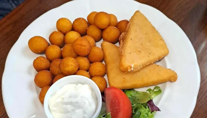 Franz Josef Bistro -  Zmrzlina Decin Hledam - U Plovárny 38/2