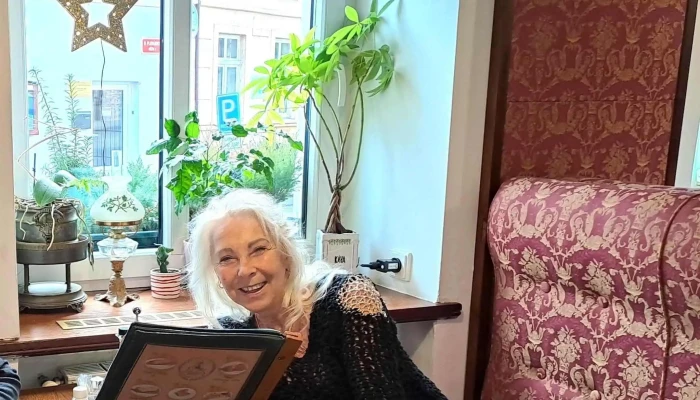 Franz Josef Bistro -  Zmrzlina Decin Instagram - U Plovárny 38/2