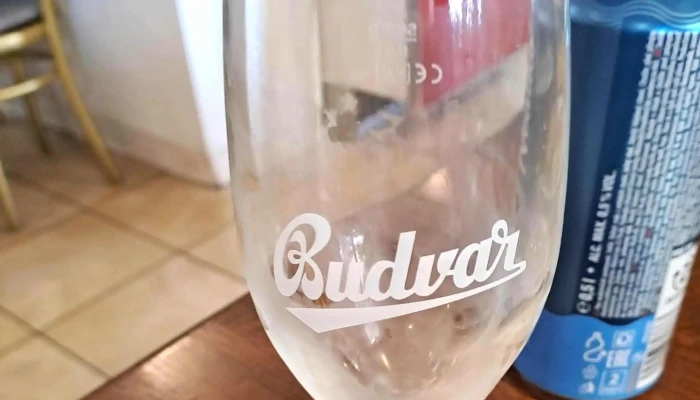 Franz Josef Bistro -  Zmrzlina Decin Oteviraci Doba - U Plovárny 38/2