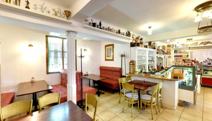 Franz Josef Bistro -  Zmrzlina Decin Street View A 360deg - U Plovárny 38/2