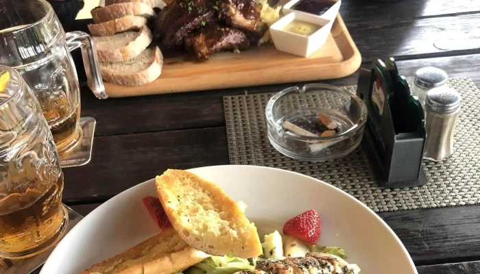 Frenkys Restaurant Restaurace - Revoluční 408