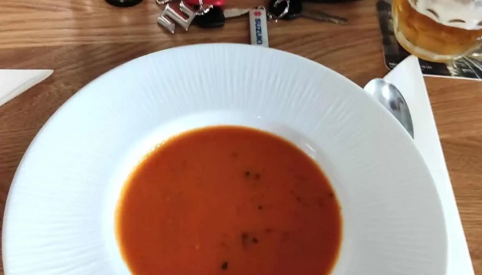 Fresca Restaurant -  Rajska Polevka - Nábřeží 268