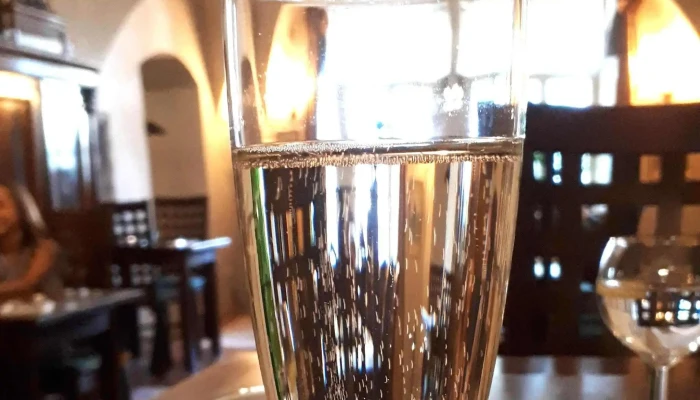 Genius Loci -  Restaurace - Náměstí 54