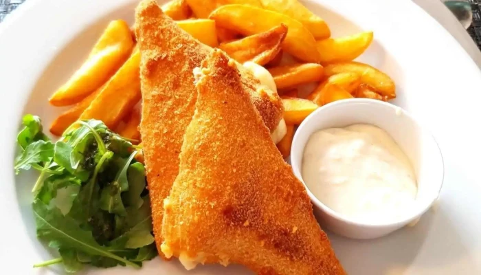 Grand Restaurant Poppet -  Fish And Chips - Žďár Nad Sázavou 5