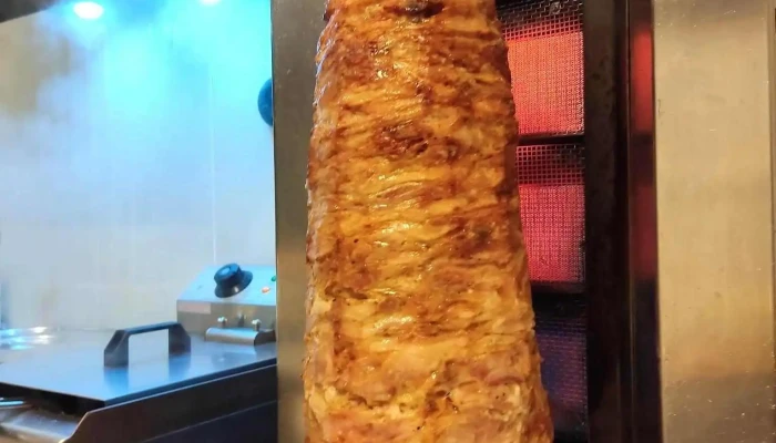 Gyro Bistro -  Jidlo A Piti - Ovocná