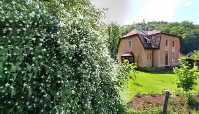 H M Zlin As Street View A 360deg - Bučiska 621