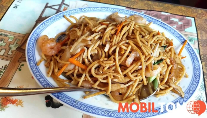 Hong Kong -  Lo Mein - Příbram Iii