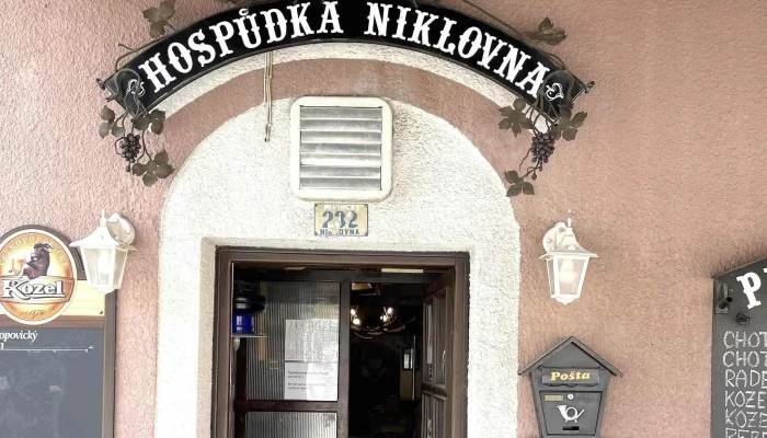 Hospoda Niklovna -  Restaurace - Nám. T. G. Masaryka 232