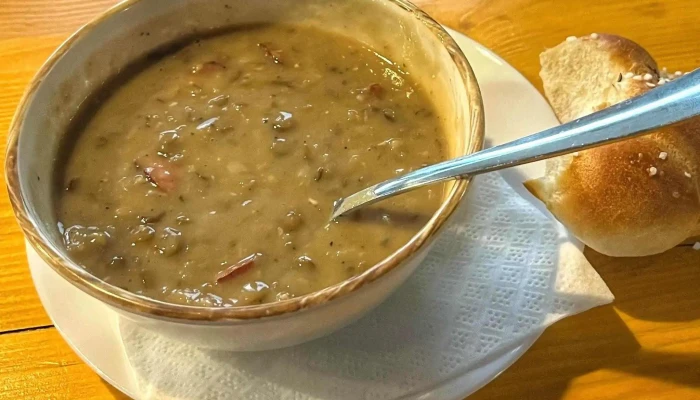 Hospoda U Frigosu Hospoda - Kostelní 42/10