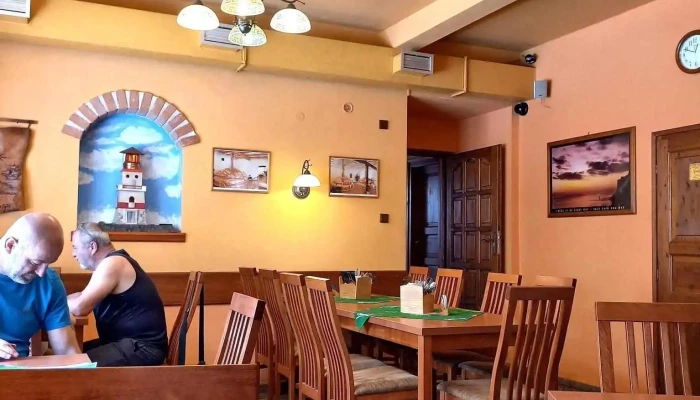 Hospudka Majak Vzhled A Atmosfera - Čs. Pionýrů 150