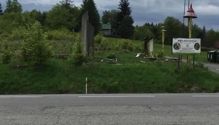 Hostinec Na Trojaku Videa - Na Trojáku 217