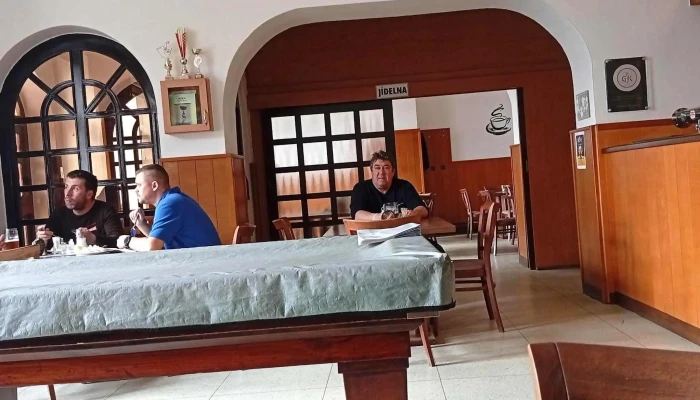 Hostinec Pod Lipami -  Telefon - Pod Lipami 56