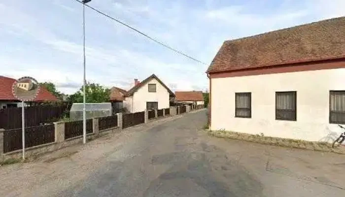 Hostinec U Cernych Street View A 360deg - Vlkov Nad Lesy, Běrunice-chlumec Nad Cidlinou