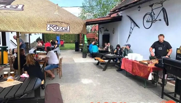Hostinec U Cihelku Vzhled A Atmosfera - Masečín
