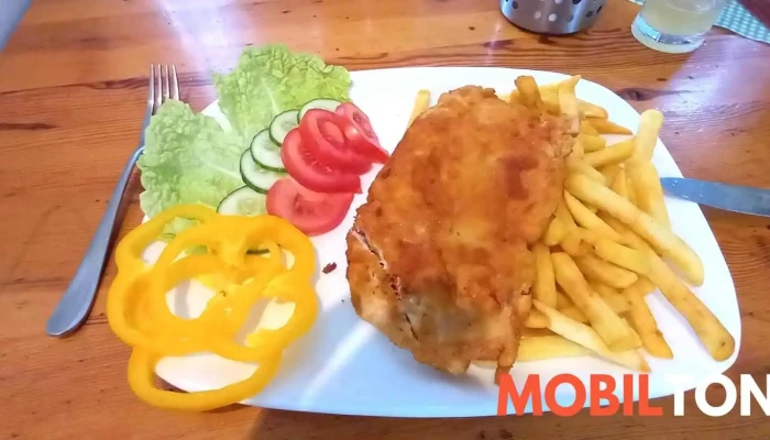 Hostinec U Kuruce -  Jidlo A Piti - Pražská 276/10