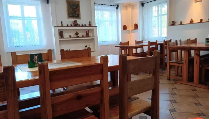 Hostinec U Kuruce -  Vse - Pražská 276/10