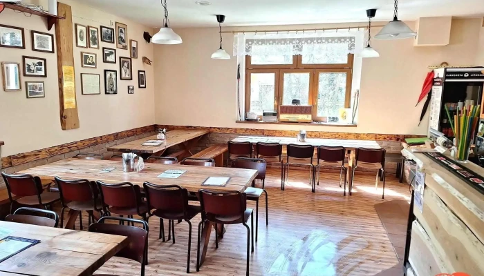 Hostinec U Rozvedcika Vzhled A Atmosfera - Nezabudice
