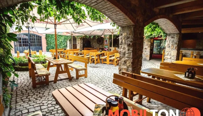 Hotel Cerny Kun Humpolec Vse - Dolní Nám. 247