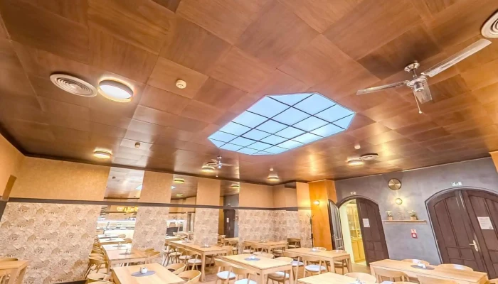 Hotel Ceska Koruna Street View A 360deg - Masarykovo Nám. 60