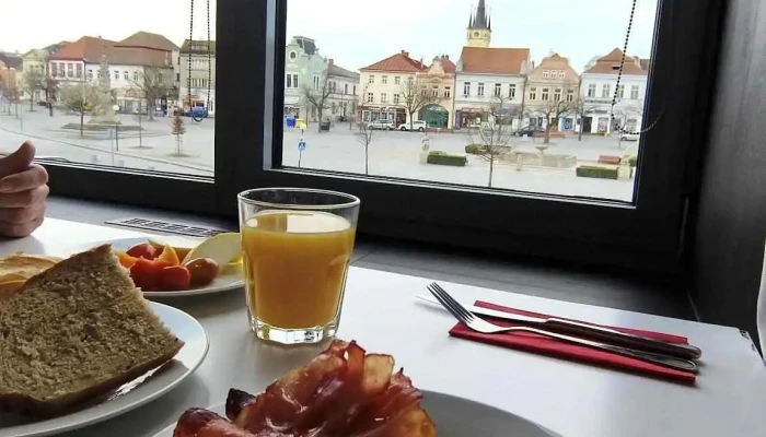 Hotel Grand Caslav Nejnovejsi - Nám. Jana Žižky Z Trocnova 74/11
