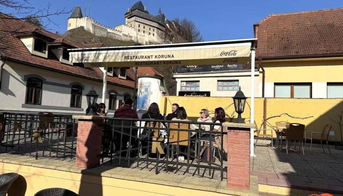 Hotel Koruna Karlstejn Exterier - Karlštejn
