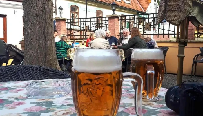 Hotel Koruna Karlstejn Jidlo A Piti - Karlštejn