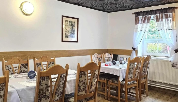 Hotel Linde Hotel A Restaurace Lipa Cinovec Hledam - Dubí-teplice 1