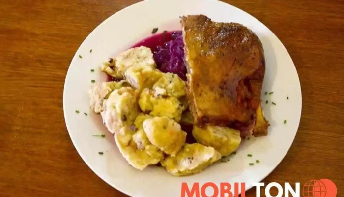 Hotel Zebrak Jidlo A Piti - Husovo Náměstí 18