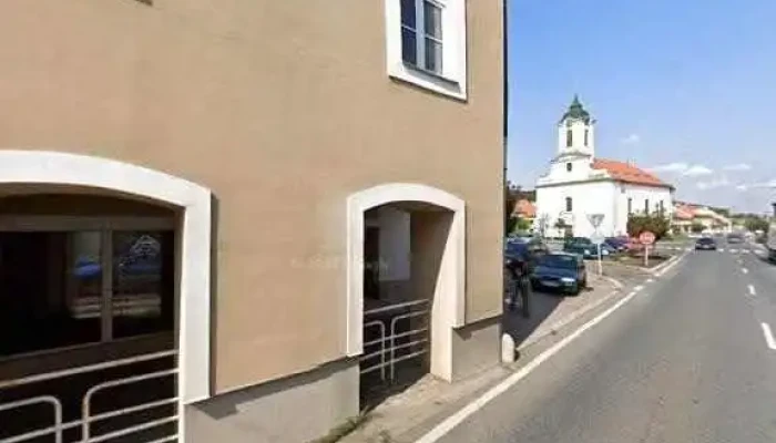 Hotel Zebrak Street View A 360deg - Husovo Náměstí 18