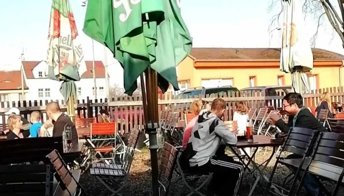 Irish Pub Shamrock -  Videa - Zahradní