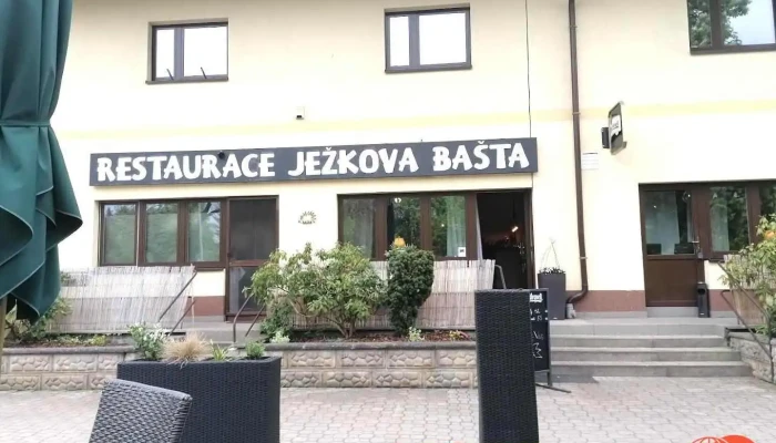 Ježkova Bašta - Karlovarská 500