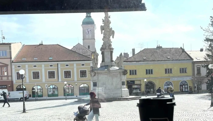 Kantyna U Konicku Restaurace - Mariánské Nám. 77