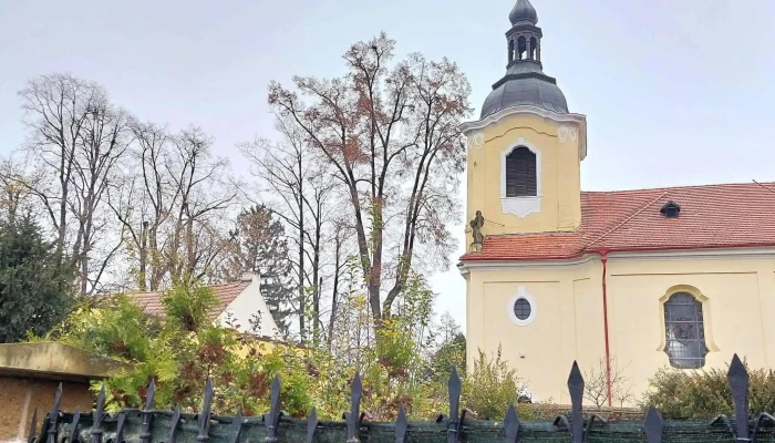 Kavarna Modry Domecek Oblast - Nám. Krále Jiřího Z Poděbrad 3