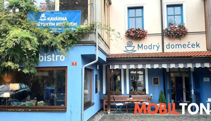 Kavárna Modrý domeček - Nám. Krále Jiřího Z Poděbrad 3