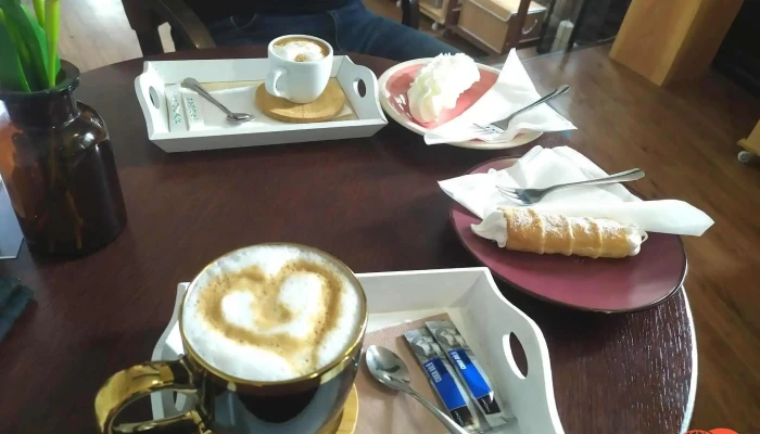 Kavarna Pereje Cappuccino - Kyselka 104