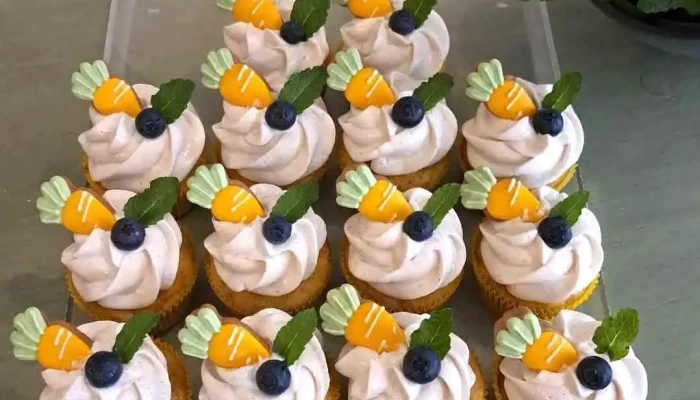 Kavarna Za Zrcadlem Cupcake - Erbenova 2604/41