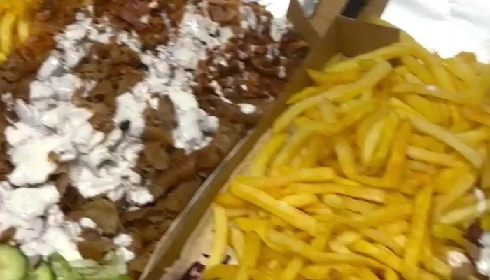 Kebab Elli -  Videa - 1 Bílina 1 Cz, Sídl. Za Chlumem 821
