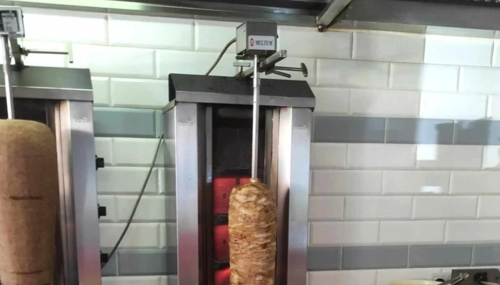 Kebab House -  Oteviraci Doba - Masarykova 304/3